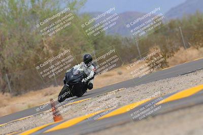 media/Sep-10-2022-SoCal Trackdays (Sat) [[a5bf35bb4a]]/Turn 6 (1140am)/